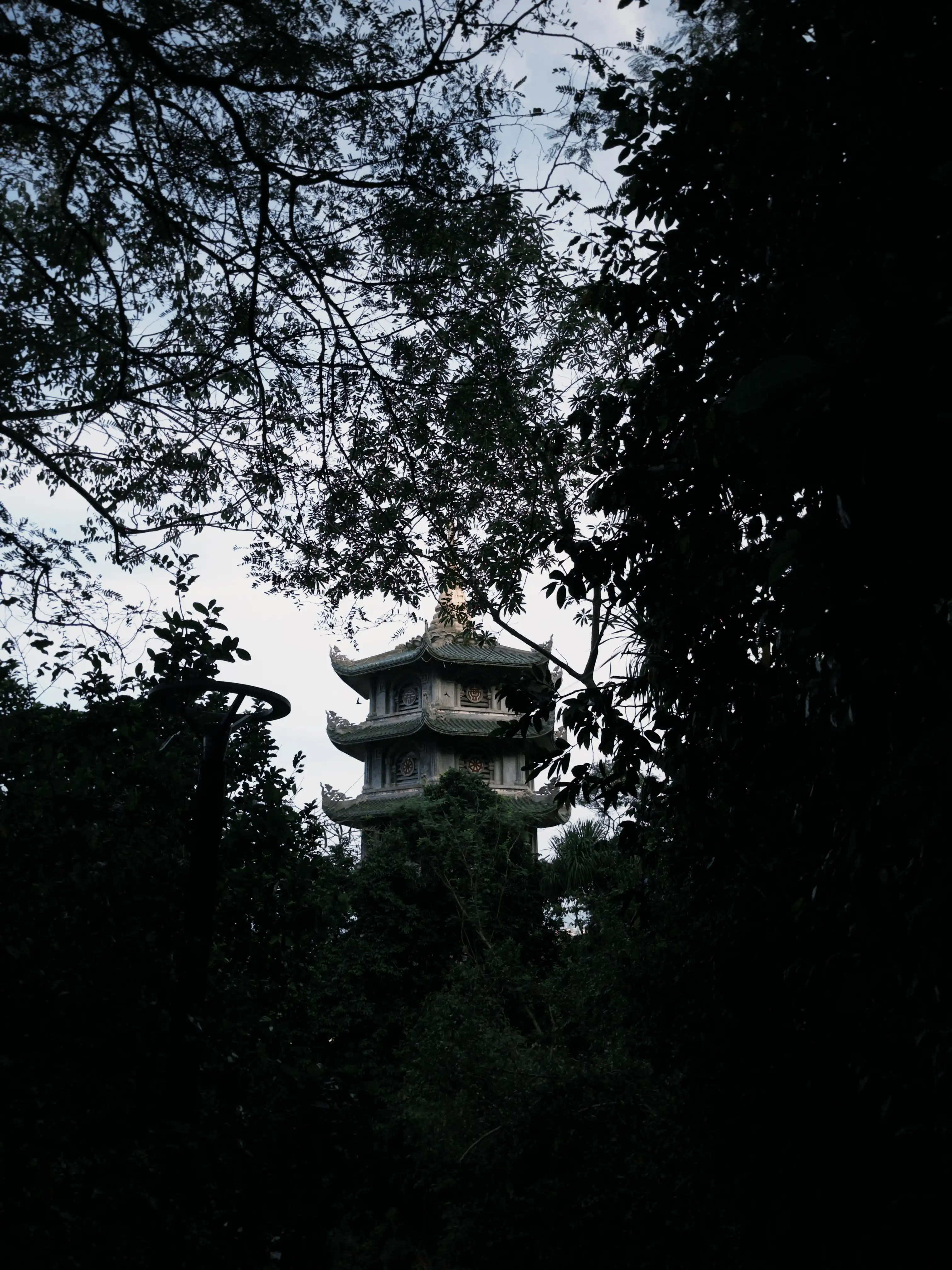 Mable Mountain + Son Tra Peninsula (sunset & city view at night) — photo 11