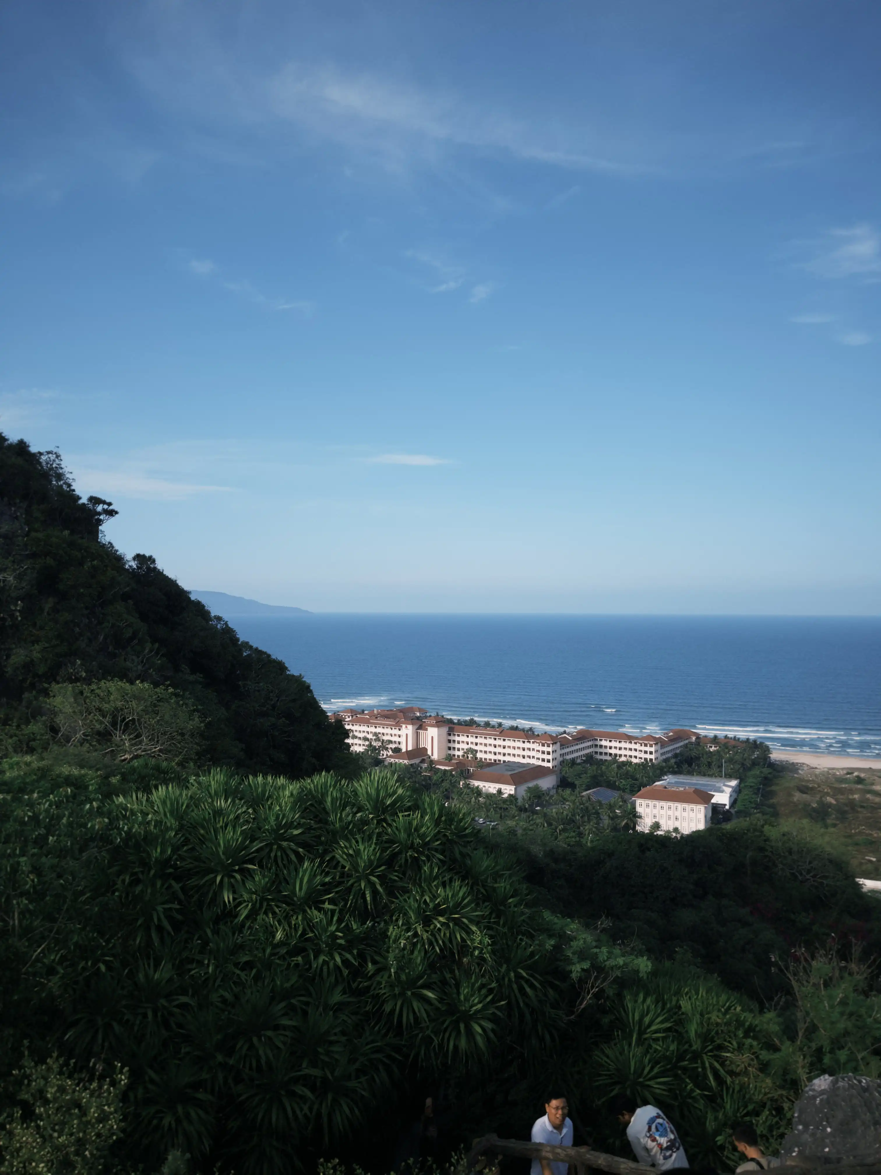 Mable Mountain + Son Tra Peninsula (sunset & city view at night) — photo 41